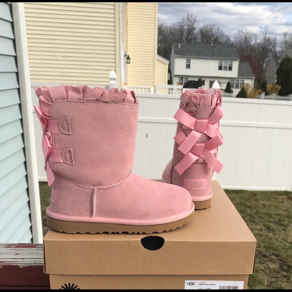 UGG Bailey Bow II Ruffles - Picture 2 of 7